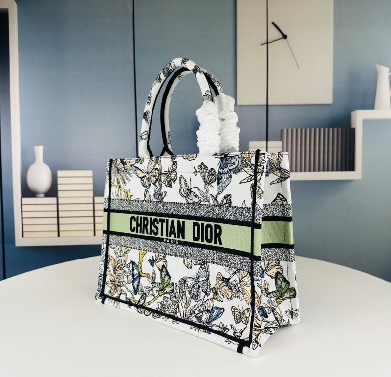 Dior Shopping Bags